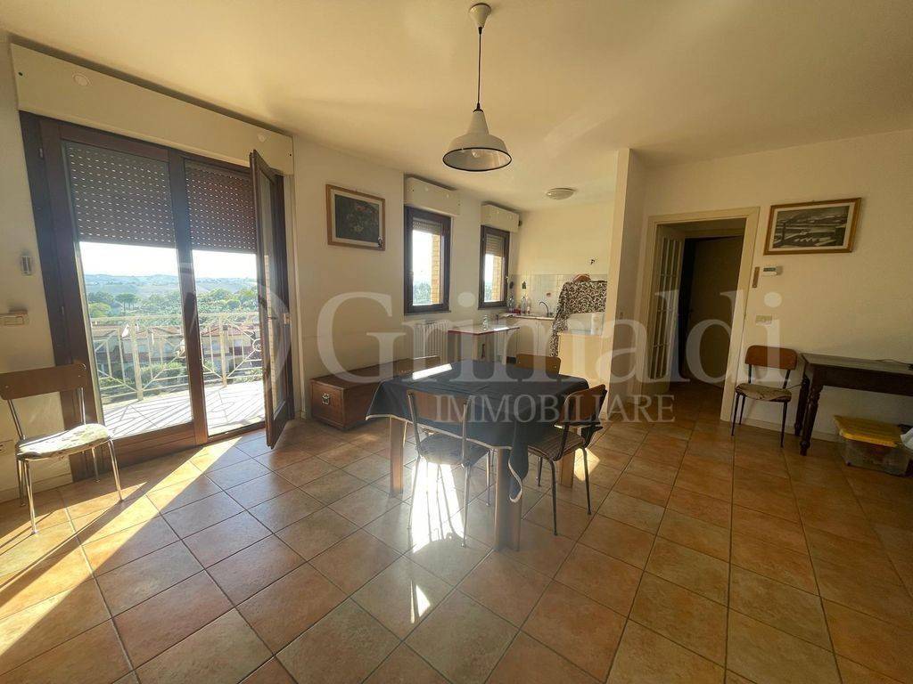 appartamento in vendita a Monte San Vito