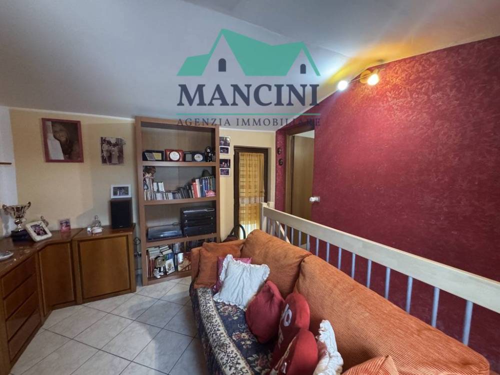 casa indipendente in vendita a Monte San Vito in zona Santa Lucia