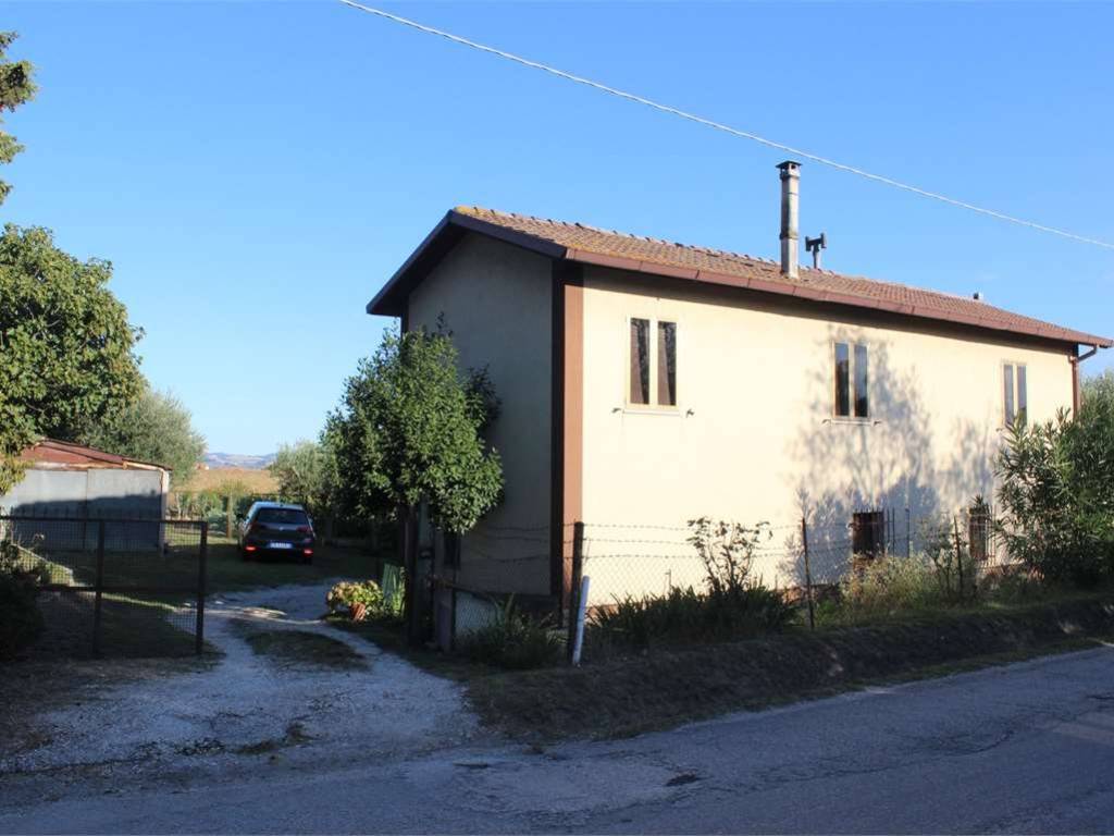 casa indipendente in vendita a Monte San Vito in zona Borghetto