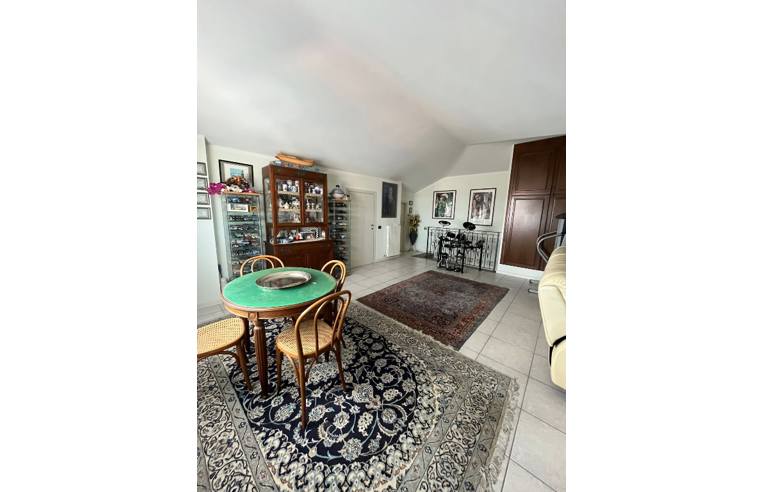 appartamento in vendita a Monte San Vito in zona Borghetto