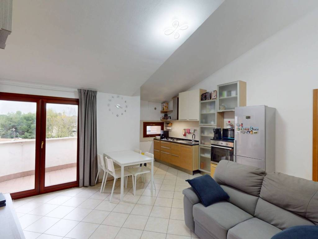 appartamento in vendita a Monte San Vito in zona Borghetto