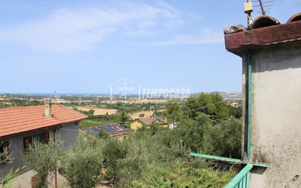 appartamento in vendita a Monte San Vito