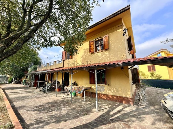 casa indipendente in vendita a Monte San Vito