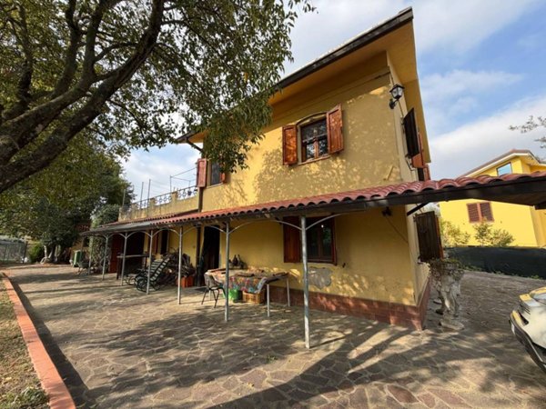 casa indipendente in vendita a Monte San Vito