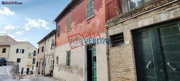 casa semindipendente in vendita a Monte San Vito