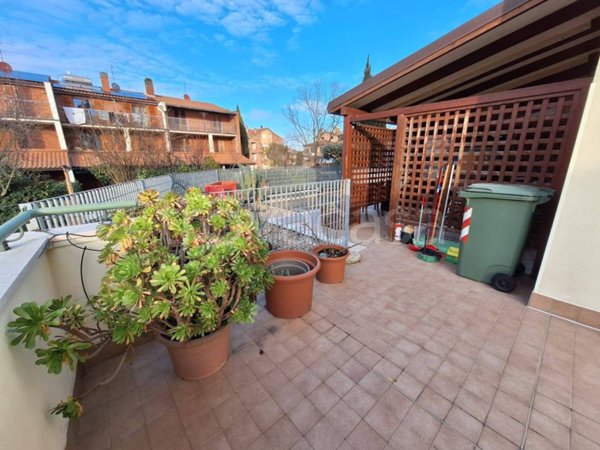 appartamento in vendita a Monte San Vito in zona Borghetto