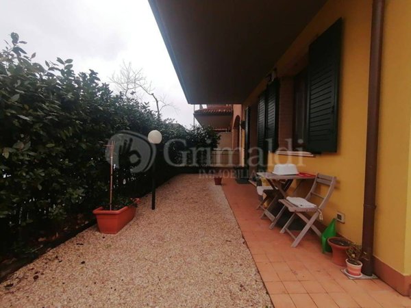 appartamento in vendita a Monte San Vito in zona Borghetto