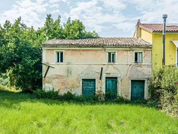 casa indipendente in vendita a Monte San Vito