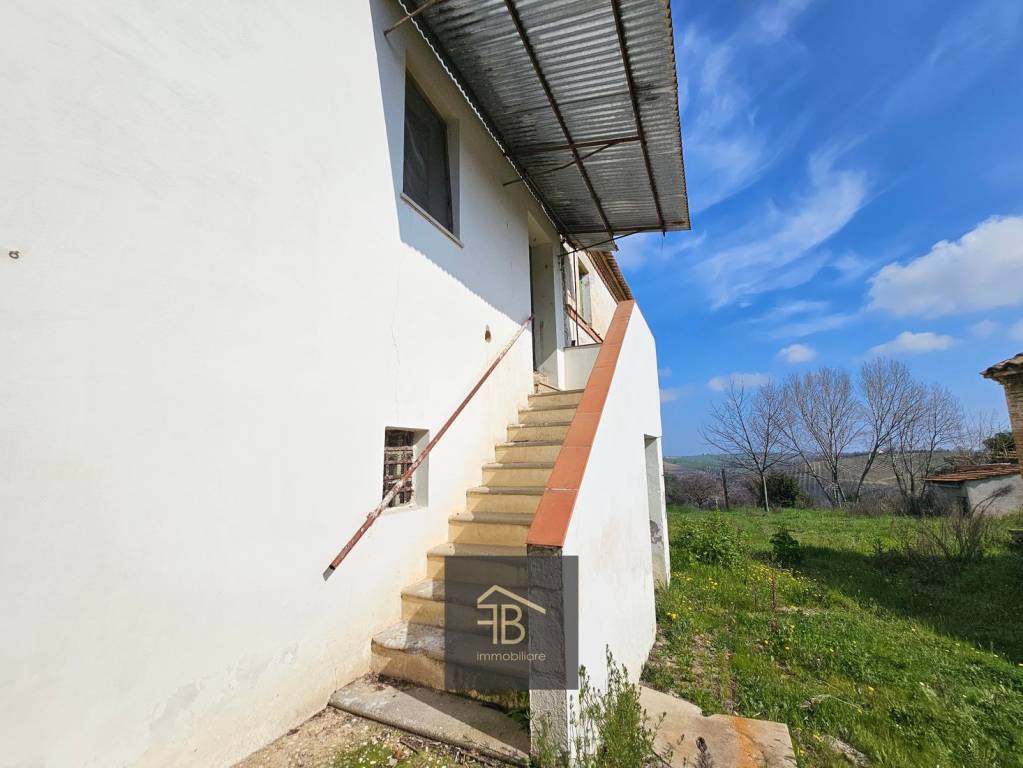 casa indipendente in vendita a Morro d'Alba