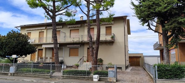 casa indipendente in vendita a Morro d'Alba