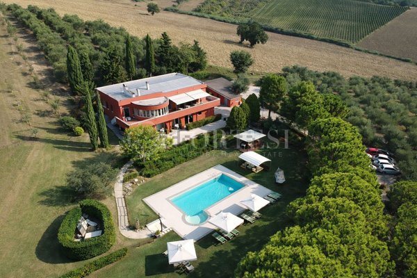 casa indipendente in vendita a Morro d'Alba