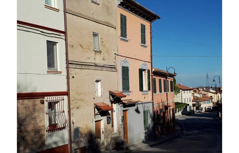 intera palazzina in vendita a Morro d'Alba