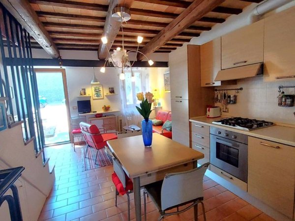 casa indipendente in vendita a Morro d'Alba