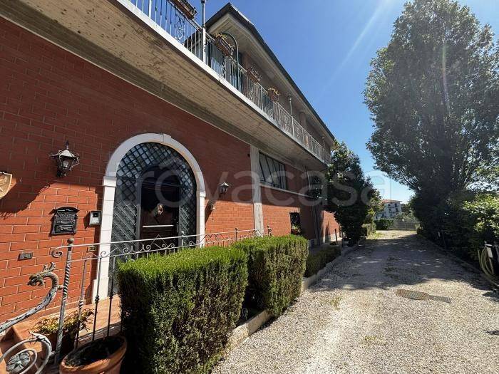 casa indipendente in vendita a Morro d'Alba