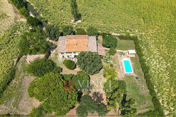 casa indipendente in vendita a Morro d'Alba in zona Santa Maria