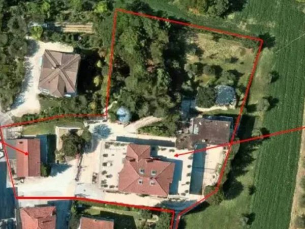casa indipendente in vendita a Morro d'Alba in zona Sant'Amico