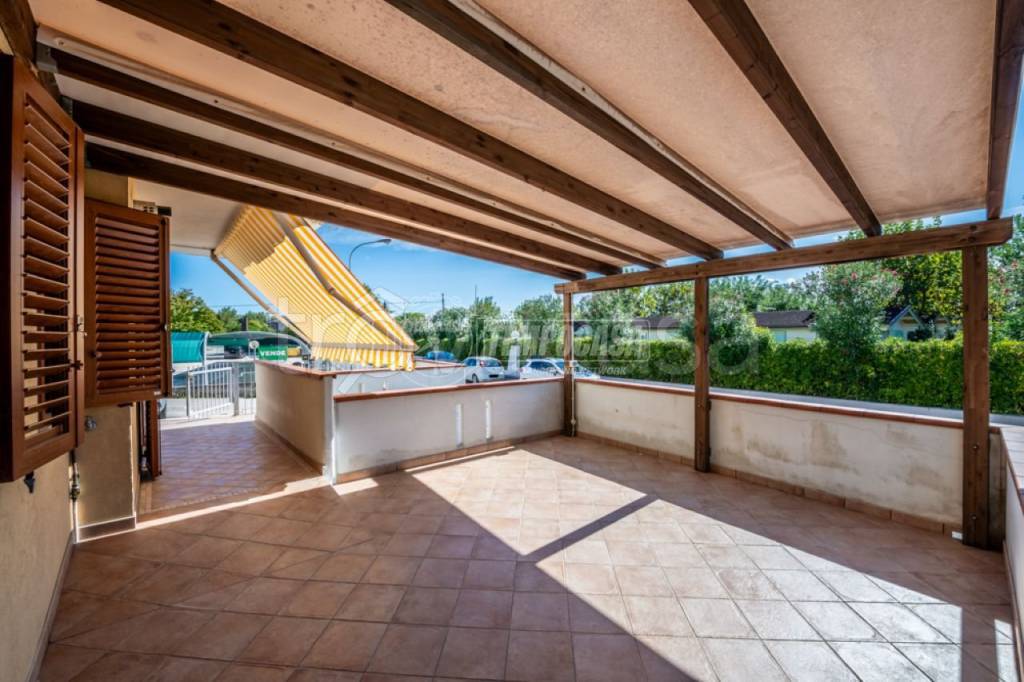 appartamento in vendita a Numana in zona Marcelli