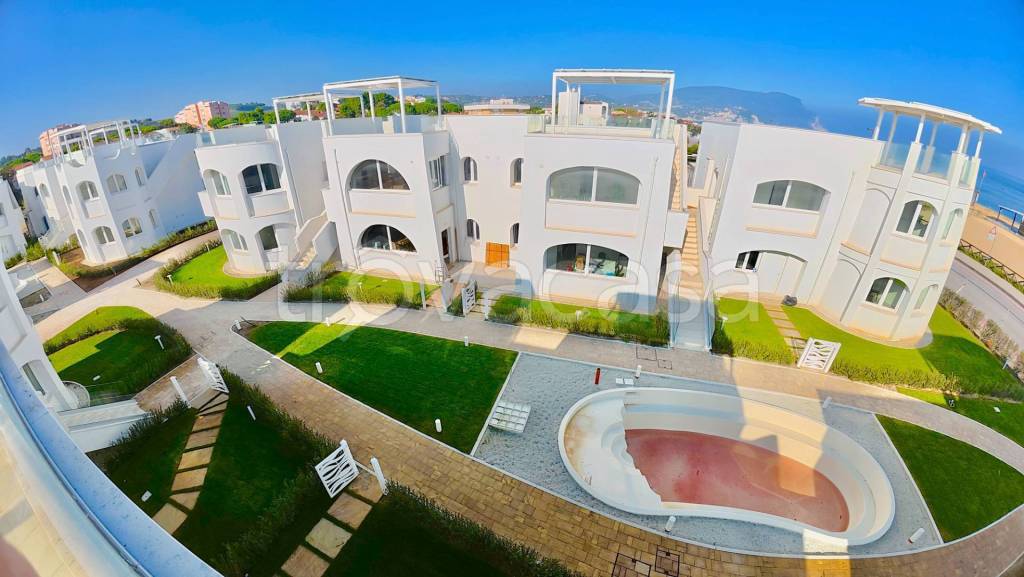 appartamento in vendita a Numana in zona Marcelli