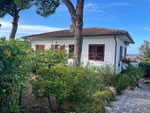 casa indipendente in vendita a Numana in zona Marcelli