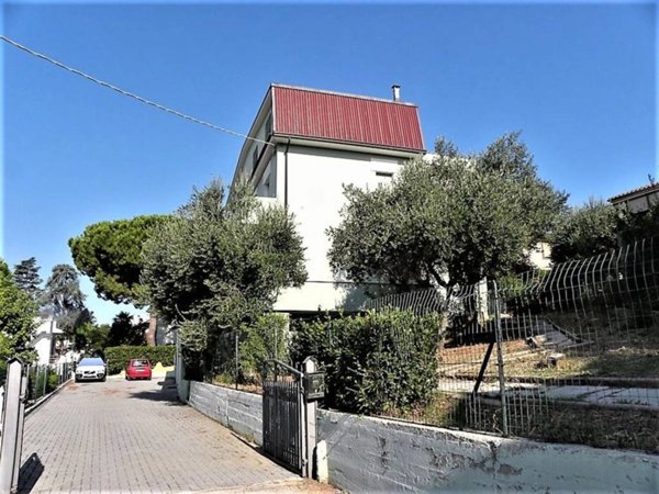 appartamento in vendita a Numana in zona Marcelli
