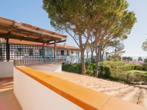 casa indipendente in vendita a Numana in zona Taunus