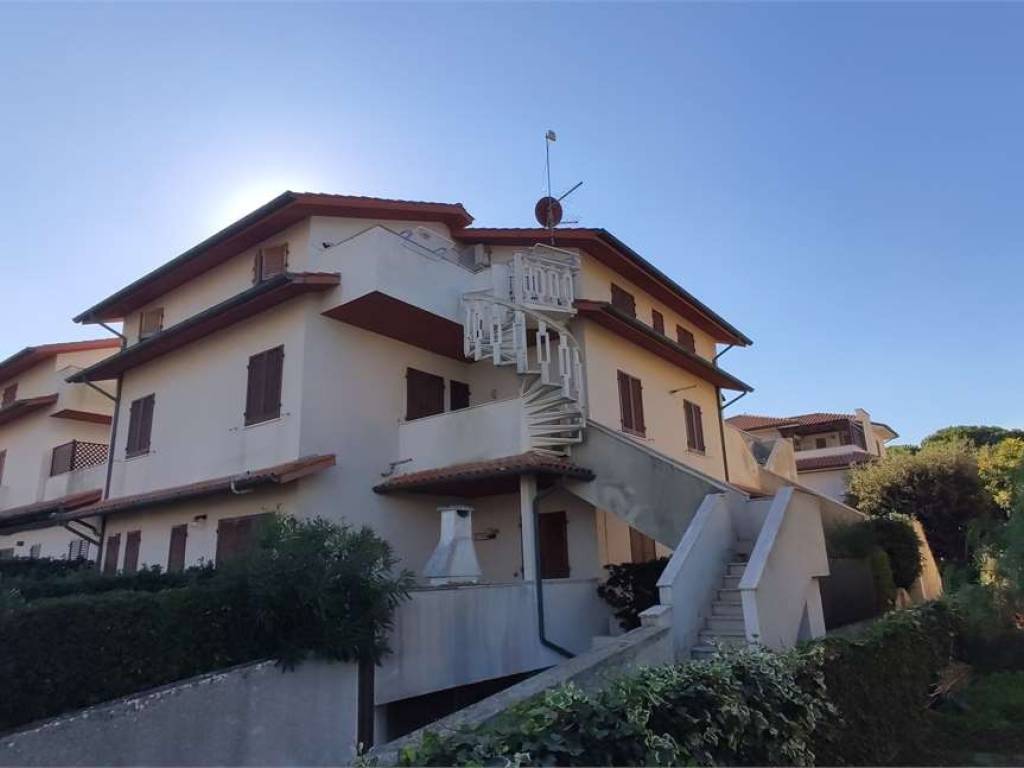 appartamento in vendita a Numana in zona Marcelli