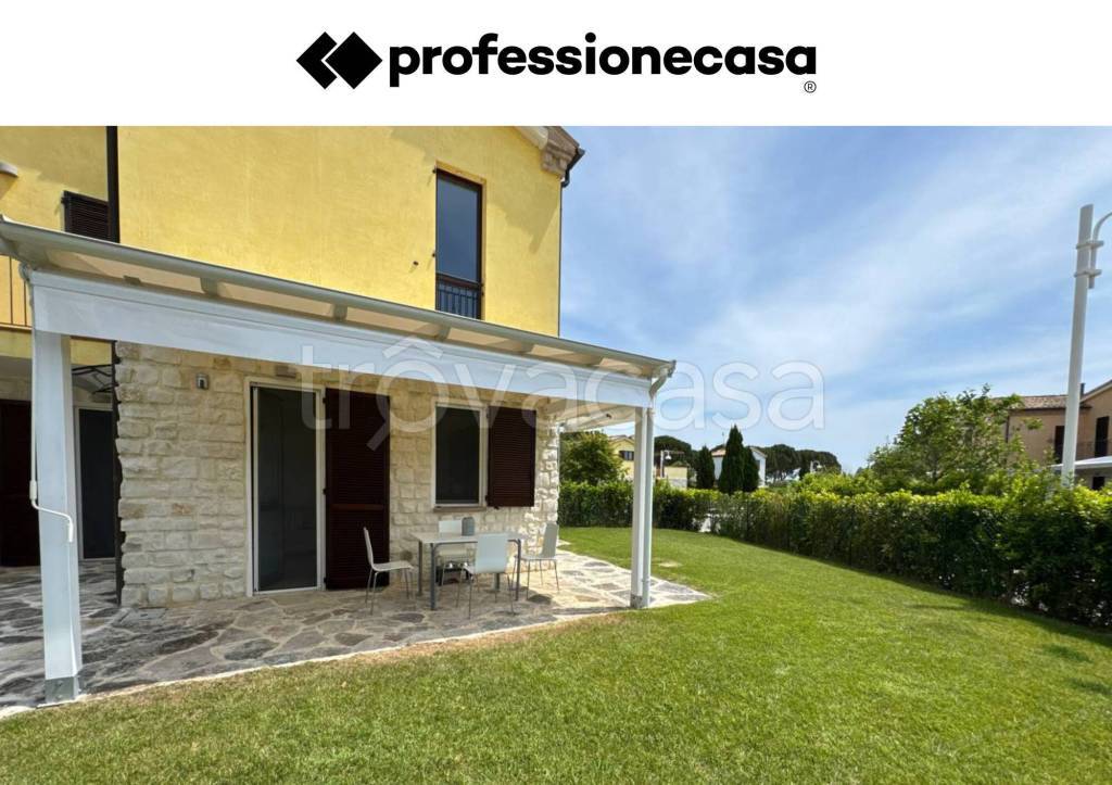 appartamento in vendita a Numana in zona Marcelli