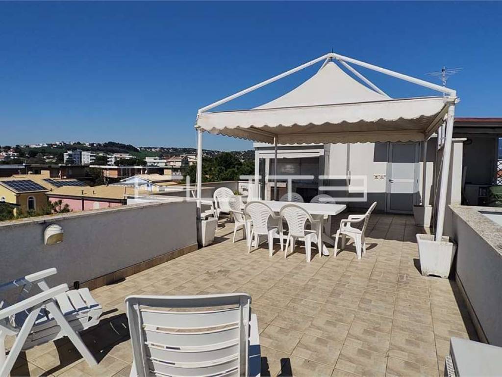 appartamento in vendita a Numana in zona Marcelli