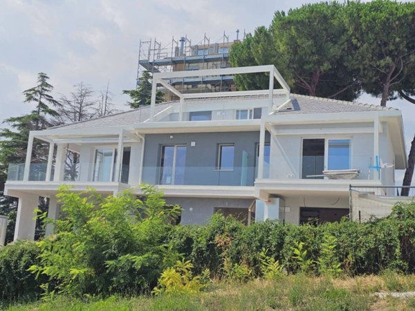 appartamento in vendita a Numana in zona Marcelli
