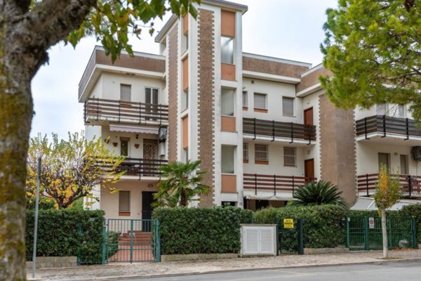 appartamento in vendita a Numana in zona Marcelli