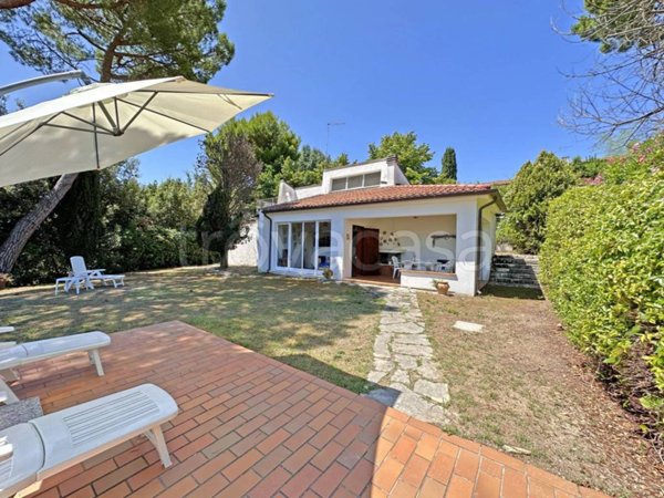 casa indipendente in vendita a Numana in zona Taunus