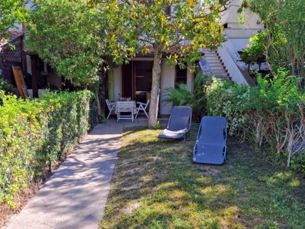 appartamento in vendita a Numana in zona Marcelli