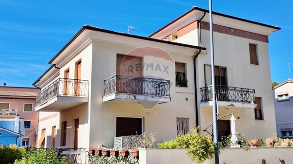 casa indipendente in vendita a Numana