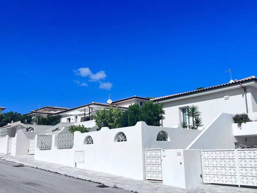 casa indipendente in vendita a Numana in zona Taunus