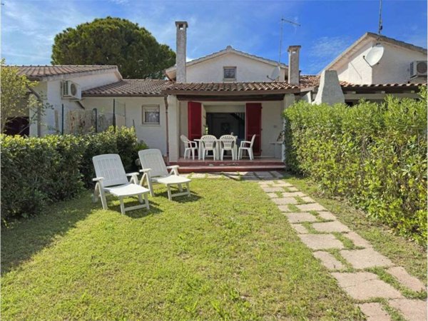 casa indipendente in vendita a Numana in zona Taunus