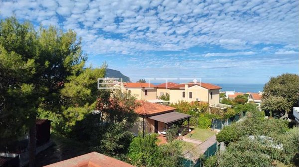 appartamento in vendita a Numana in zona Marcelli