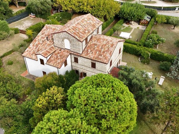 appartamento in vendita a Numana in zona Taunus