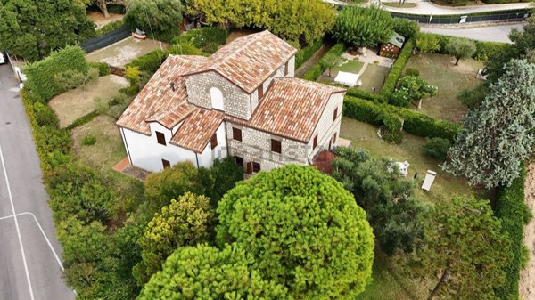 appartamento in vendita a Numana in zona Taunus