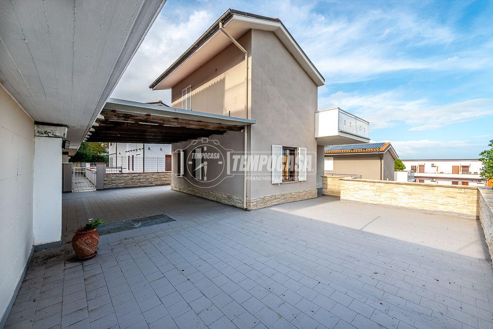 appartamento in vendita a Numana in zona Marcelli