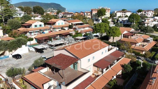 appartamento in vendita a Numana in zona Marcelli