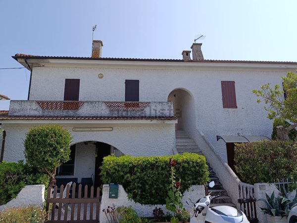 appartamento in vendita a Numana in zona Marcelli