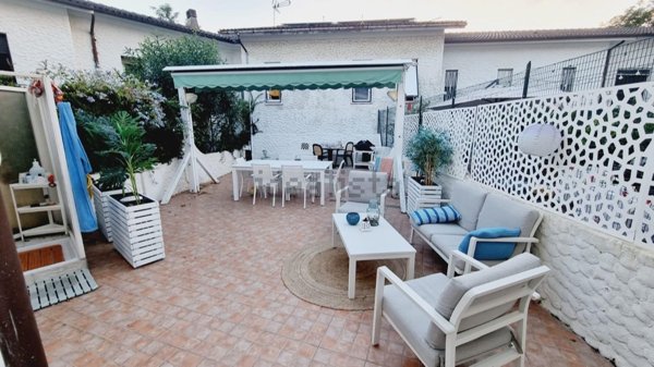 casa indipendente in vendita a Numana