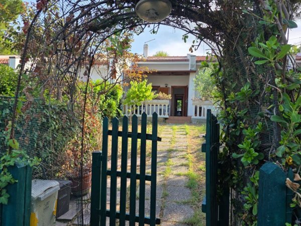 casa indipendente in vendita a Numana in zona Marcelli