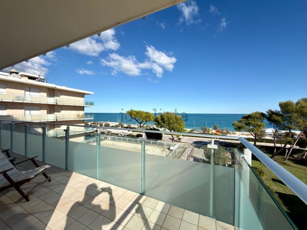 appartamento in vendita a Numana in zona Marcelli