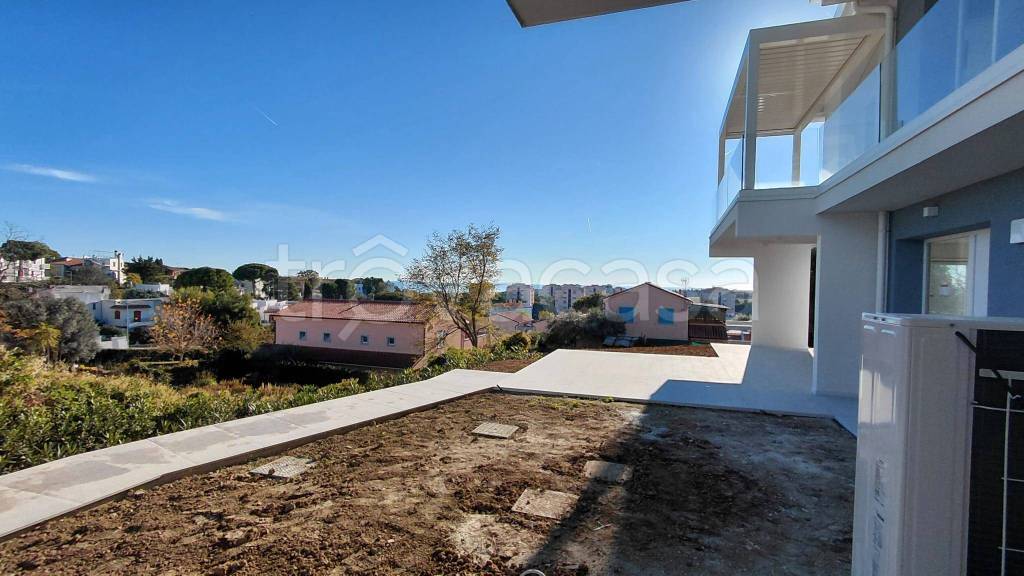 appartamento in vendita a Numana in zona Marcelli