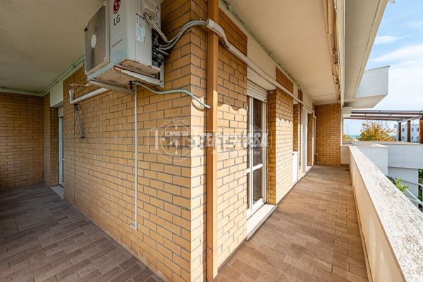 appartamento in vendita a Numana in zona Marcelli