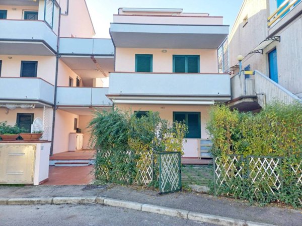 appartamento in vendita a Numana in zona Marcelli