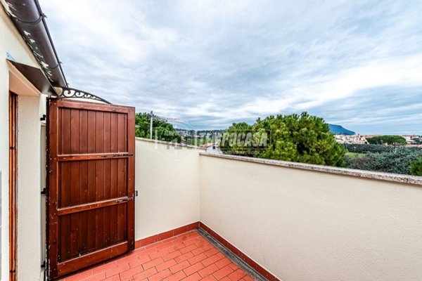 appartamento in vendita a Numana in zona Marcelli