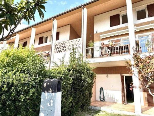 appartamento in vendita a Numana in zona Taunus