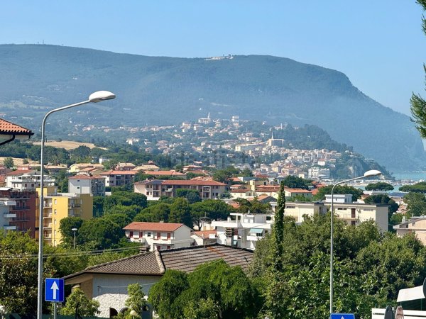 appartamento in vendita a Numana